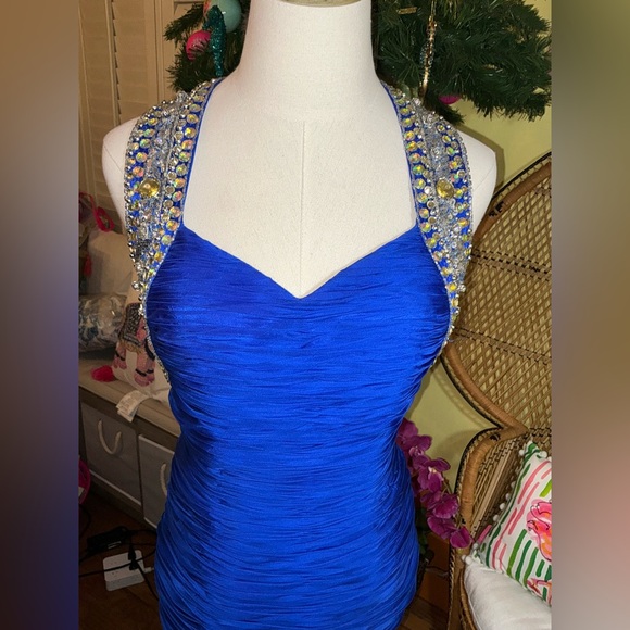 Colors Formal/Prom Dress Cobalt Blue Beaded Size 6 - Picture 6 of 16